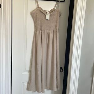 Brand New with Tags H&M smock dress!